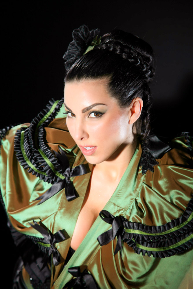 Brianna Jordan – Green Seduction_006